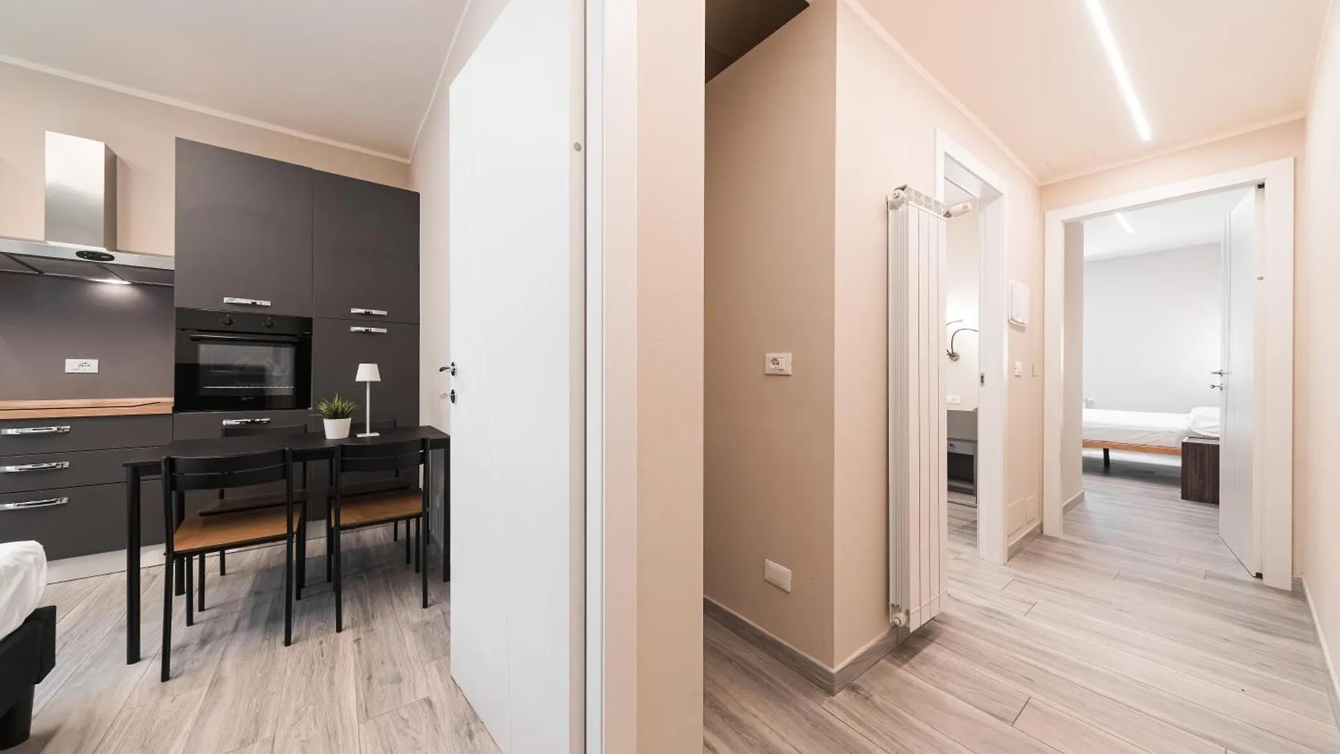 Dall'Arca Suites Bologna Station - Center - Fiera Affittacamere